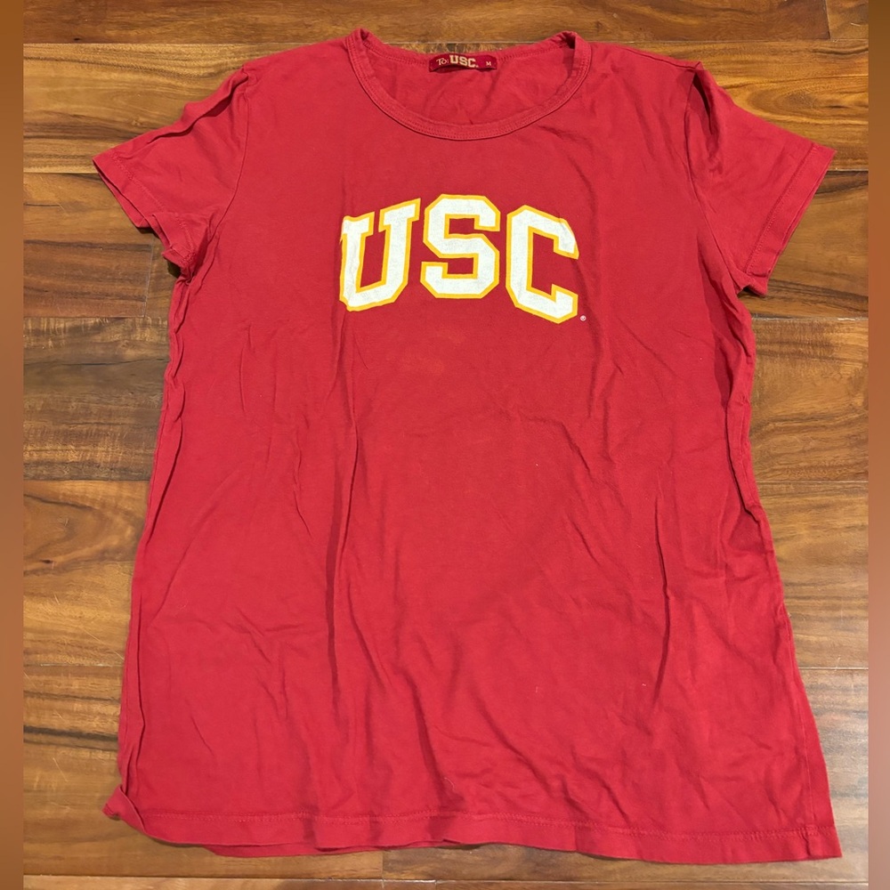 USC (University of Southern California) Tshirt Size Medium